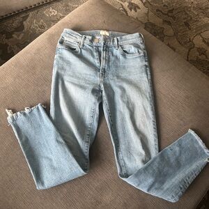 MOTHER The Stunner Zip Ankle Step Fray size 26